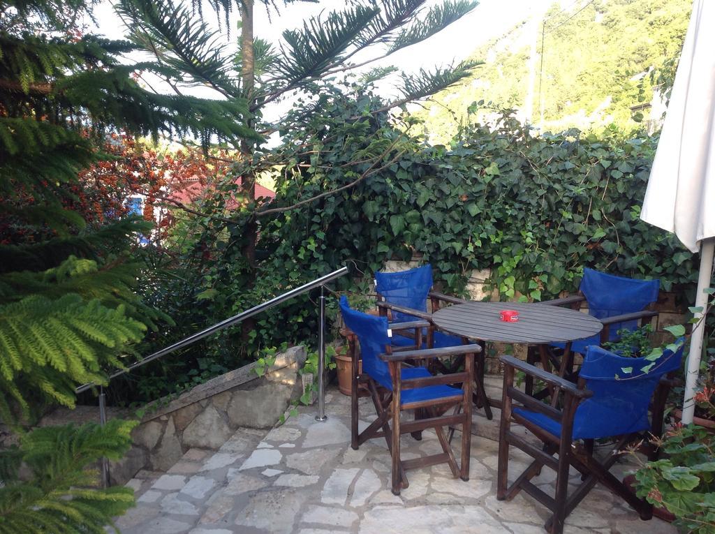 Hotel Nostos Frikes Exterior photo